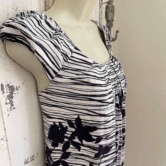 BCBG Maxazria Sz Small Womans Black White Floral Cotton Blend Casual Shift Dress - Picture 6 of 9